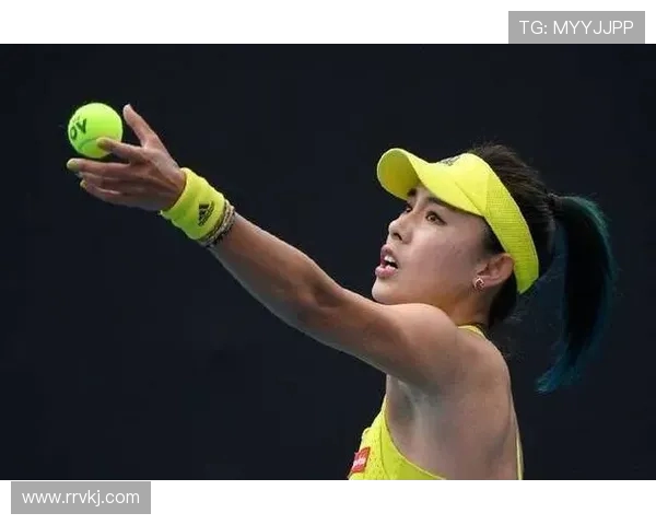 2020年王蔷与小威决战赛场展现网球激情与实力对决的精彩瞬间 2020年王蔷与小威决战赛场展现网球激情与实力对决的精彩瞬间