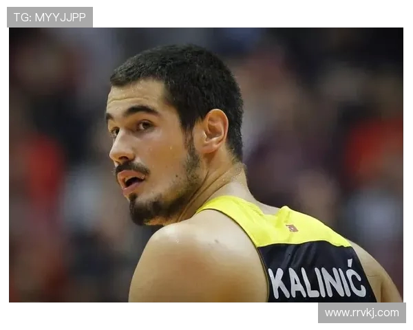 卢卡库的逆袭之路：从青涩小将到世界顶级前锋的成长故事