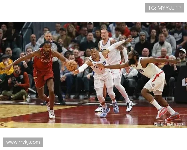 快船与骑士精彩对决回放全场集锦分析与精彩瞬间回顾