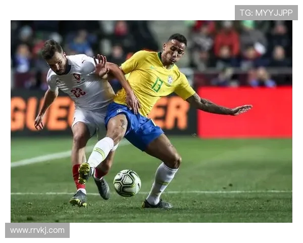 捷克与巴西友谊赛精彩对决展现足球魅力与友谊精神