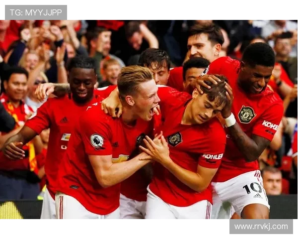 曼联与热刺激战正酣谁能在英超赛场上笑到最后