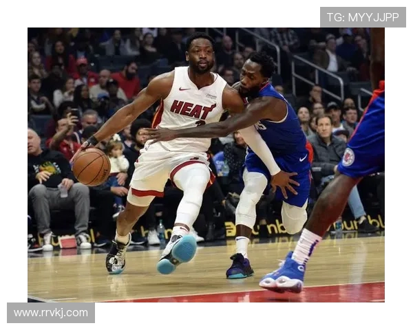 热火与快船中国赛精彩回顾视频全景呈现让你重温比赛激情瞬间