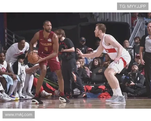 猛龙与骑士精彩对决全场回放分析与精彩瞬间回顾