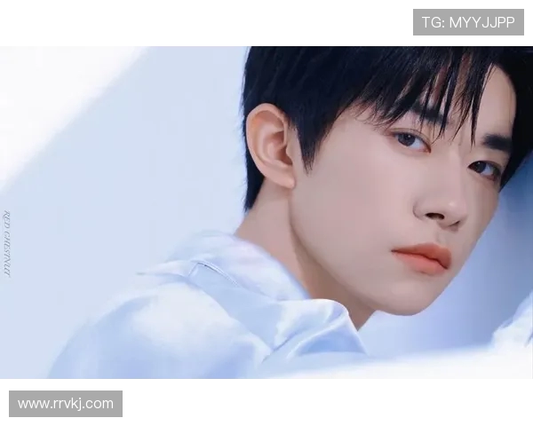 赵岩昊的篮球之路:从青涩少年到职业明星的成长故事与奋斗历程 赵岩昊的篮球之路:从青涩少年到职业明星的成长故事与奋斗历程