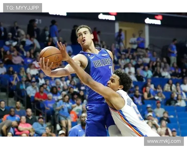 雷霆对阵小牛精彩视频直播全程回顾与赛后分析